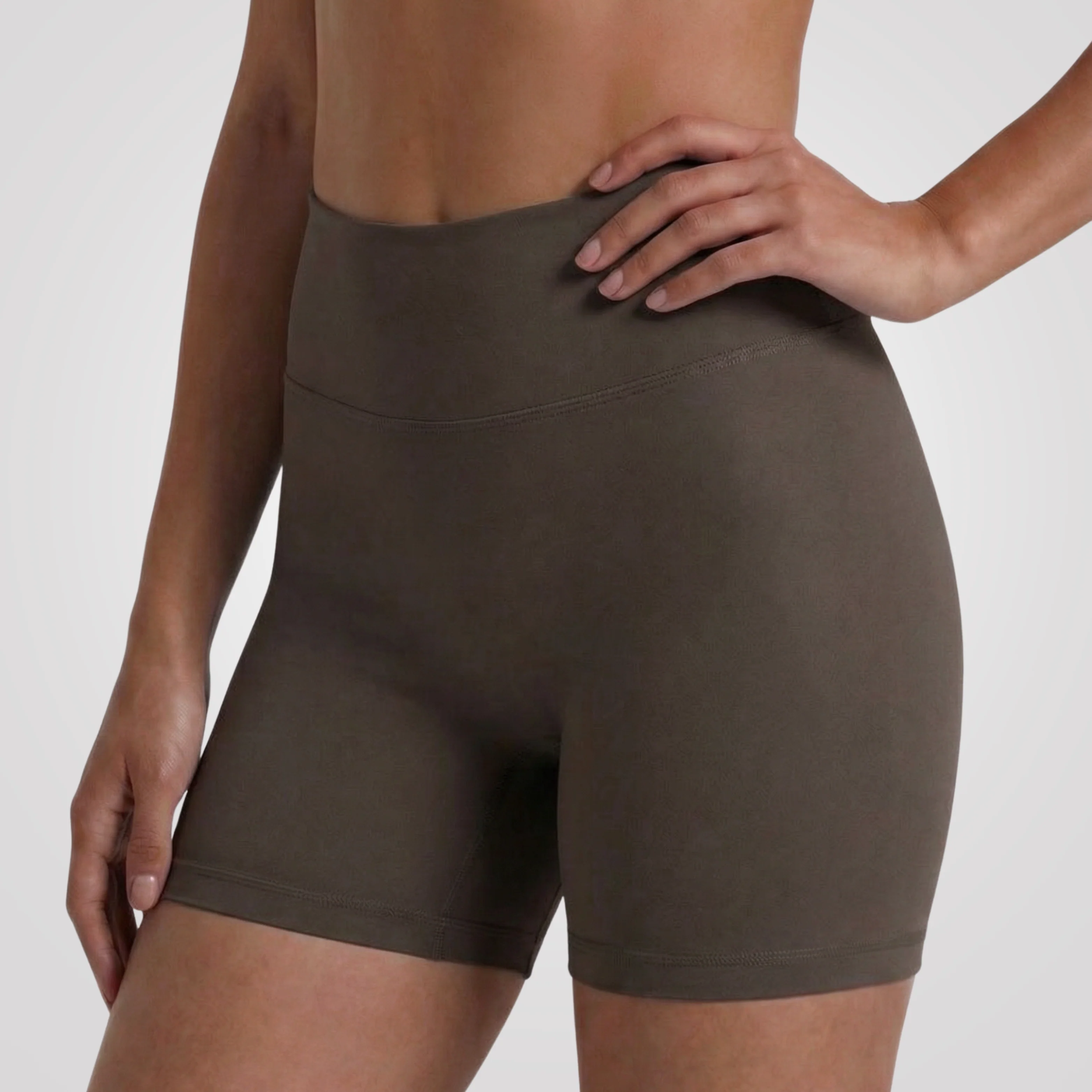 Short - Hourglass - Image 18